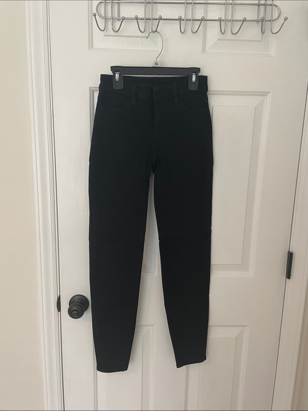 American Eagle Outfitters Black High-Rise Skinny Jeans